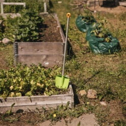 Spaten 'MyFirst Fiskars', Grün/orange 10 Spaten 'MyFirst Fiskars', Grün/orange -Pflanzen Geschäft 0920100703 MyFirst Fiskars Spaten 4 104036