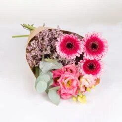 Gemischter Blumenbund 'Glücksmoment' Inkl. Gratis Grußkarte 6 Gemischter Blumenbund 'Glücksmoment' Inkl. Gratis Grußkarte -Pflanzen Geschäft 1025700003 DIY Mixbund Gluecksmoment Gerbera Lisianthus Euka Statice 1 94525