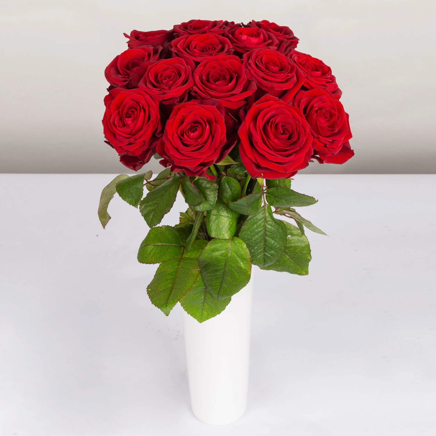 Blumenbund Mit Rosen 'Red Naomi', 15er-Bund, Rot, Inkl. Gratis Grußkarte 4 Blumenbund Mit Rosen 'Red Naomi', 15er-Bund, Rot, Inkl. Gratis Grußkarte – Bild 2