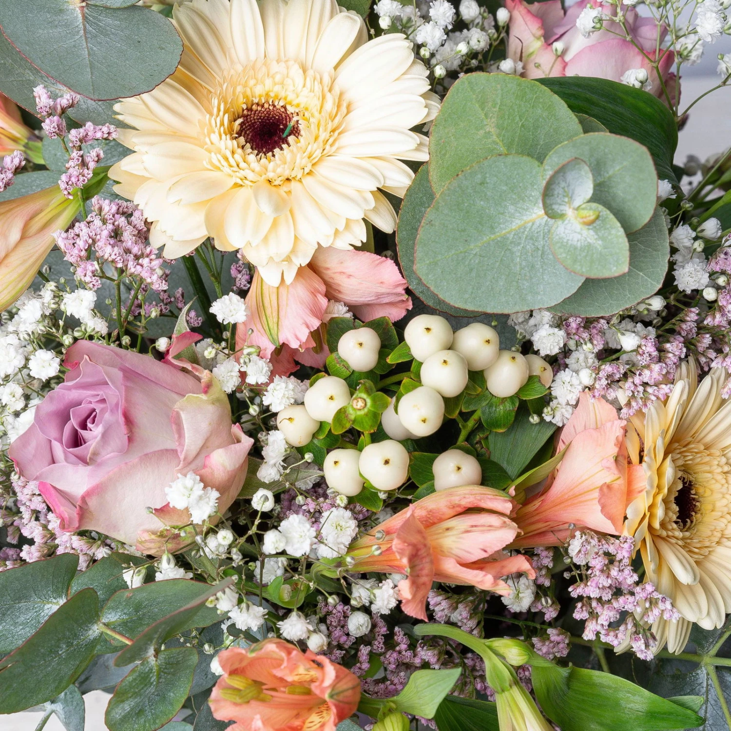 Blumenstrauß 'Stockholm' Inkl. Gratis Grußkarte 4 Blumenstrauß 'Stockholm' Inkl. Gratis Grußkarte – Bild 2