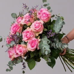 Blumenstrauß 'Helsinki' Inkl. Gratis Grußkarte 8 Blumenstrauß 'Helsinki' Inkl. Gratis Grußkarte -Pflanzen Geschäft 1110600105 strauss helsinki 2 122354