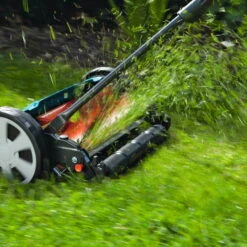 Gardena Classic Spindelmäher, 400 / 40 Cm, Für Max. Fläche 200 M² 11 Gardena Classic Spindelmäher, 400 / 40 Cm, Für Max. Fläche 200 M² -Pflanzen Geschäft 2910600027 Classic Spindelmaeher 400 40 cm fuer max Flaeche 200 Quadratmeter 1 61653