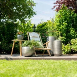 Pflanzgefäß 'Rowen', Silber, Ø 41 X H 72 Cm -Pflanzen Geschäft 3210801614 3210801615 3210801617 3210801618 3210801635 3210801636 3210801637 3210801638 Pflanzgefaess Rowen silber 2 114961